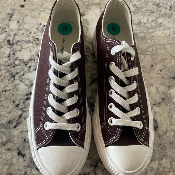 Sincerely Jules Brown Sneakers - Picture 1 of 3